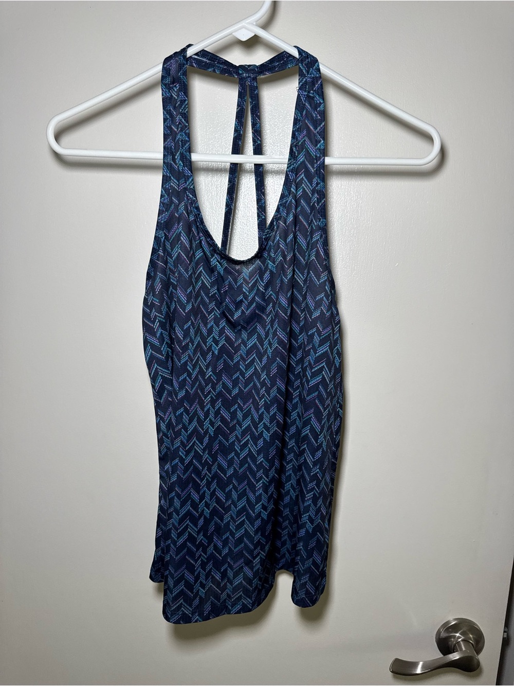 Old Navy Navy Chevron Racerback Tank